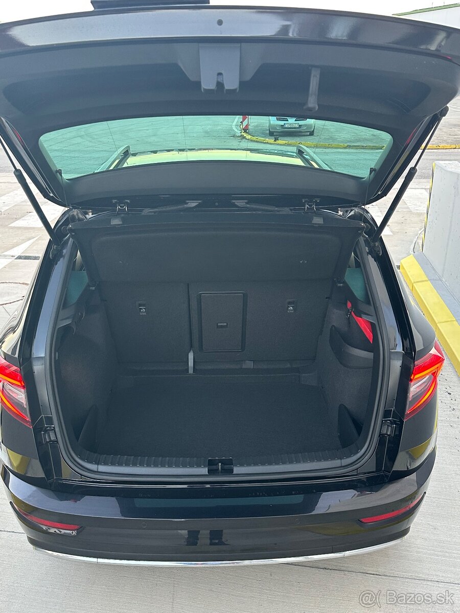 Škoda Karoq 1.5 TSI 110kw Sportline Manuál-6,M.2020,CarPlay - 17