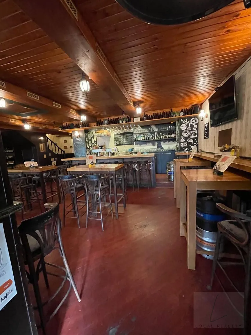 Nebytový priestor v srdci Petržalky na PREDAJ - 17