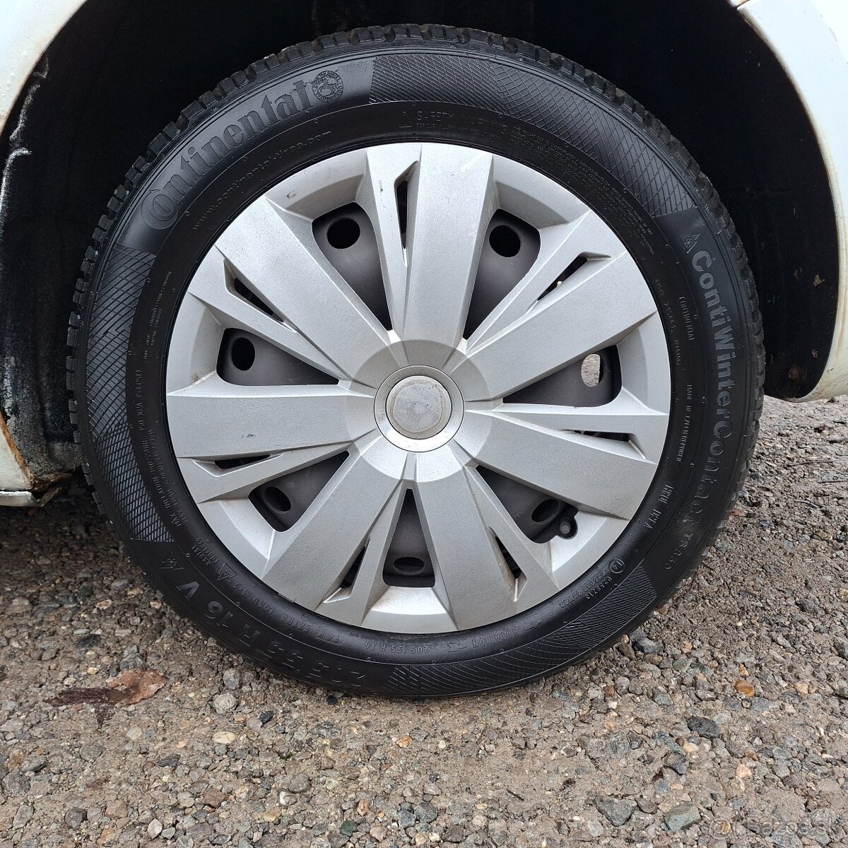 Ford C-Max 1.6 TDCi Duratorq Trend - 17