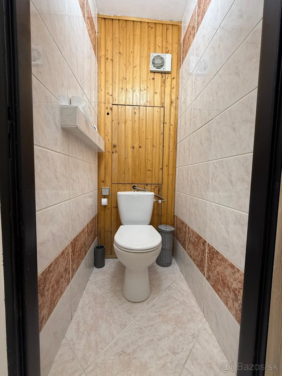 4i byt |balkón+loggia| NEZARIADENÝ | centrum Predmestská - 17