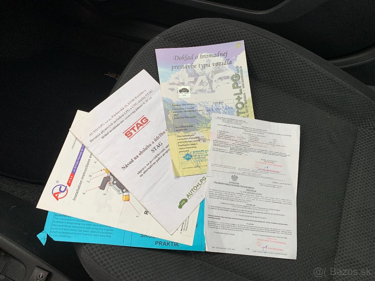 ŠKODA ROOMSTER 1.6 16V COMFORT LPG A/T SR - 17