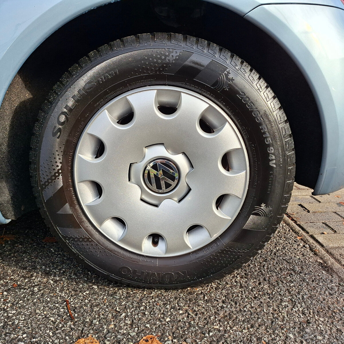 Volkswagen New Beetle 1.6 75 KW benzín - 17