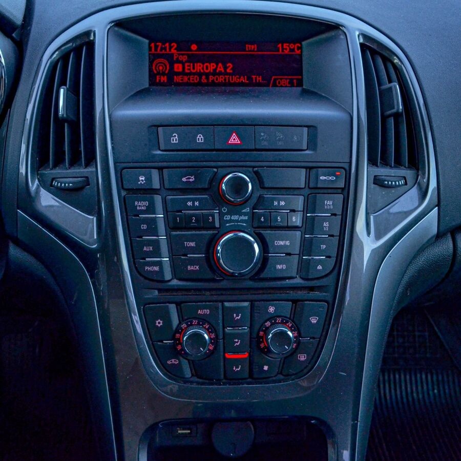 Opel Astra Sedan 1.6 CDTI 100 kw - 17