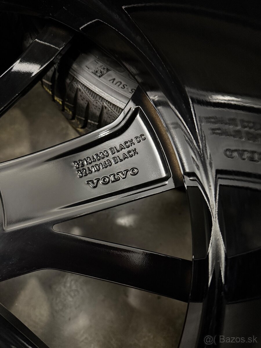 Zimná sada 5x108 R21 , 255/40/21 Volvo XC60 - 17