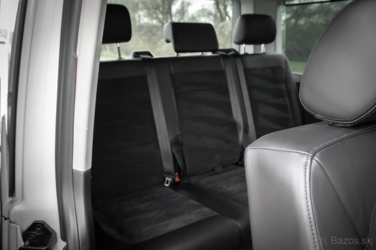 Volkswagen Multivan 2.0 TDI 150k Comfortline DSG - 17