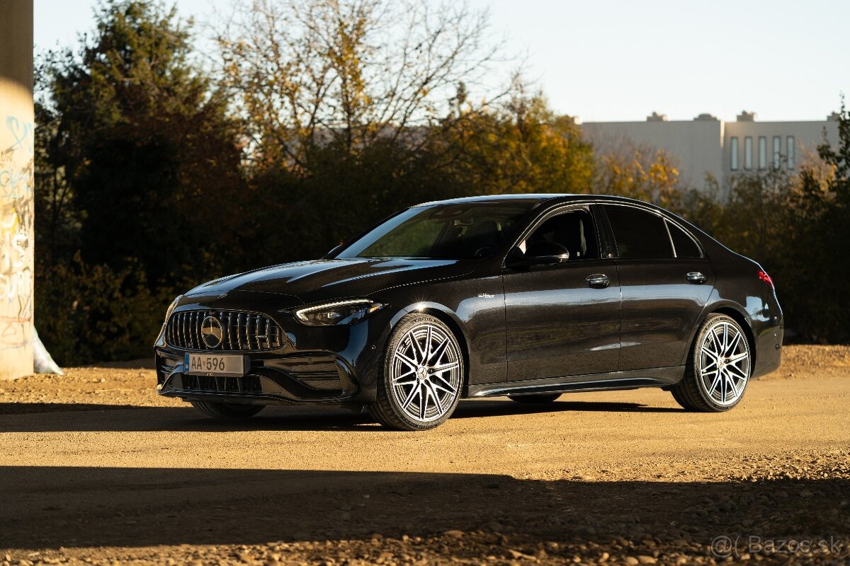 Mercedes C 43 AMG 4MATIC + - 17