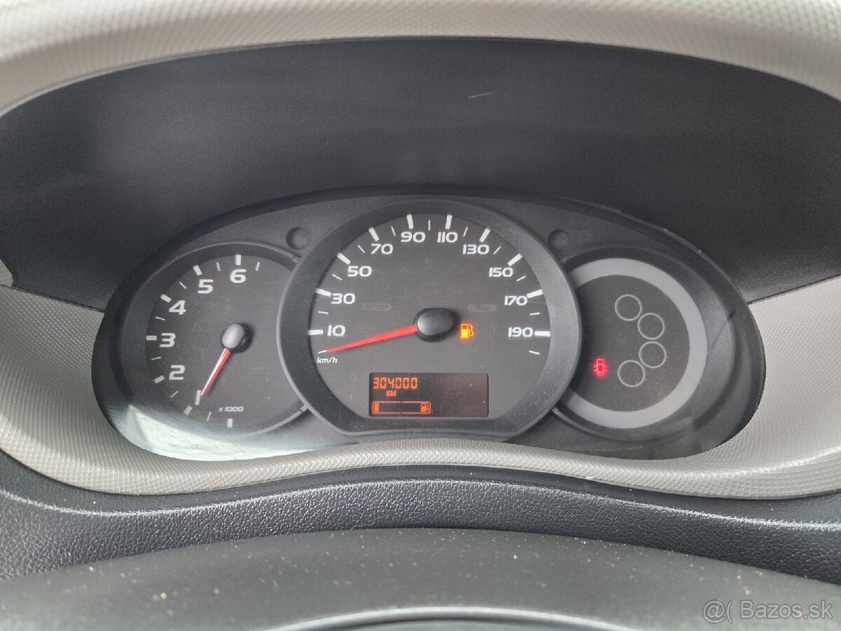 Predám 7 MIESTNU dodávku Renault Master - 17