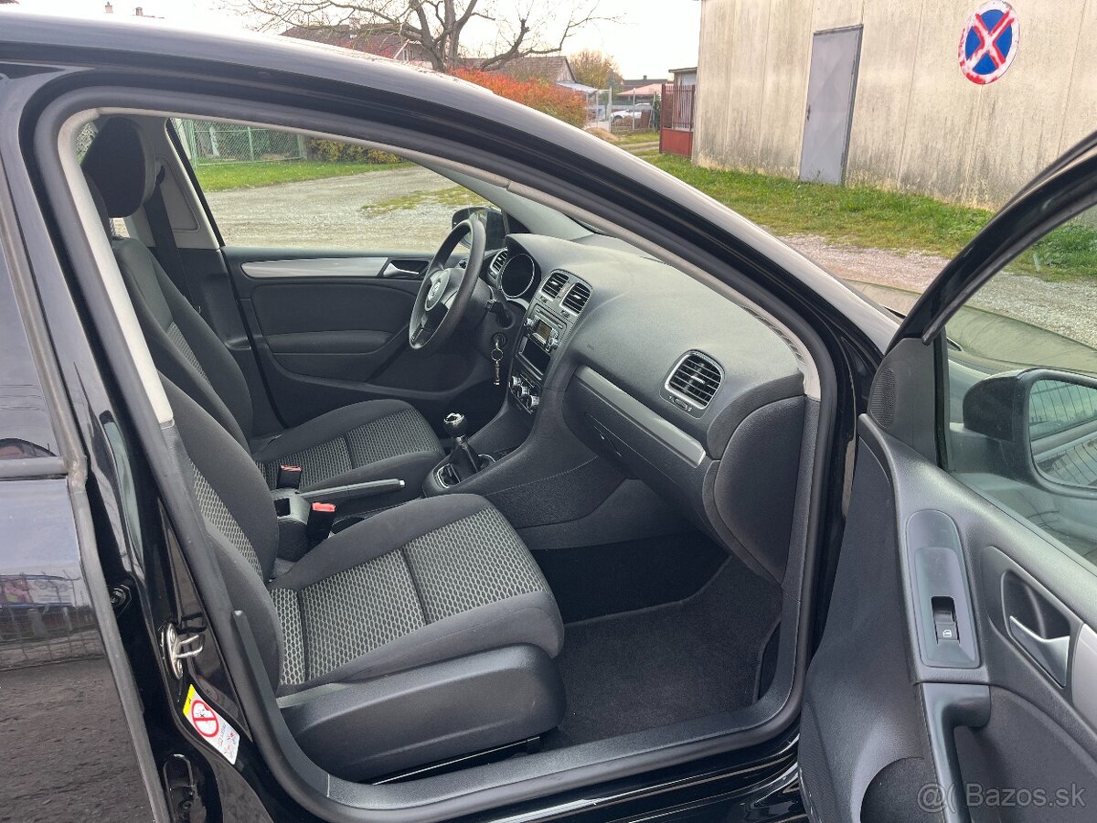 Volkswagen VW Golf VI 1,6TDi - 17