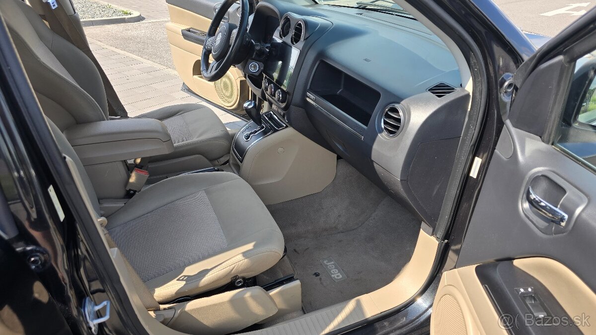 Predám Jeep Compass 2L benzin 4X4 nova STK - 17