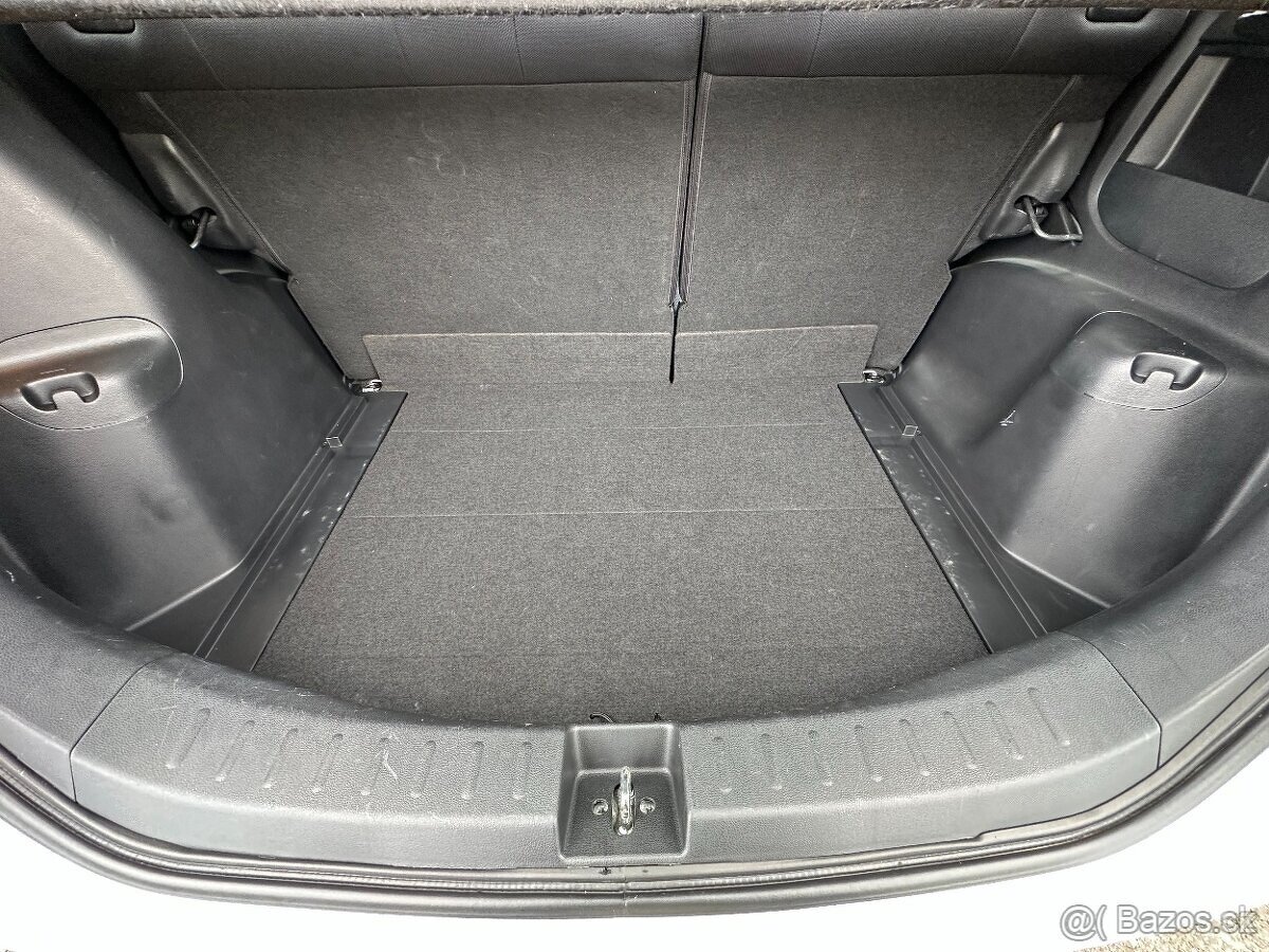 Honda Jazz / koupeno v ČR KLIMA 1.4/73kW r.v. 2014 - 17