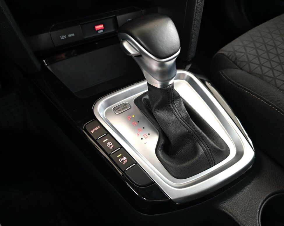 Kia Ceed SW 1.6 CRDi 100KW MHEV Gold A/T - 17