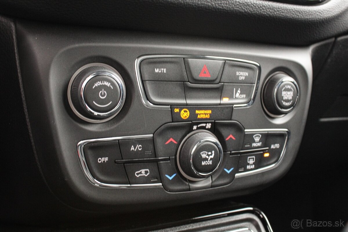 Jeep Compass 1.3 TURBO Night Eagle - 17