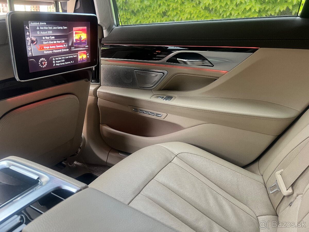 BMW 750Li xDrive - 17