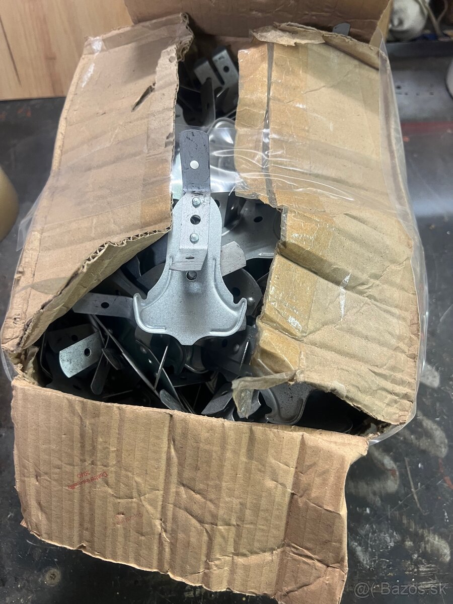 Material na sádrokartón - 17