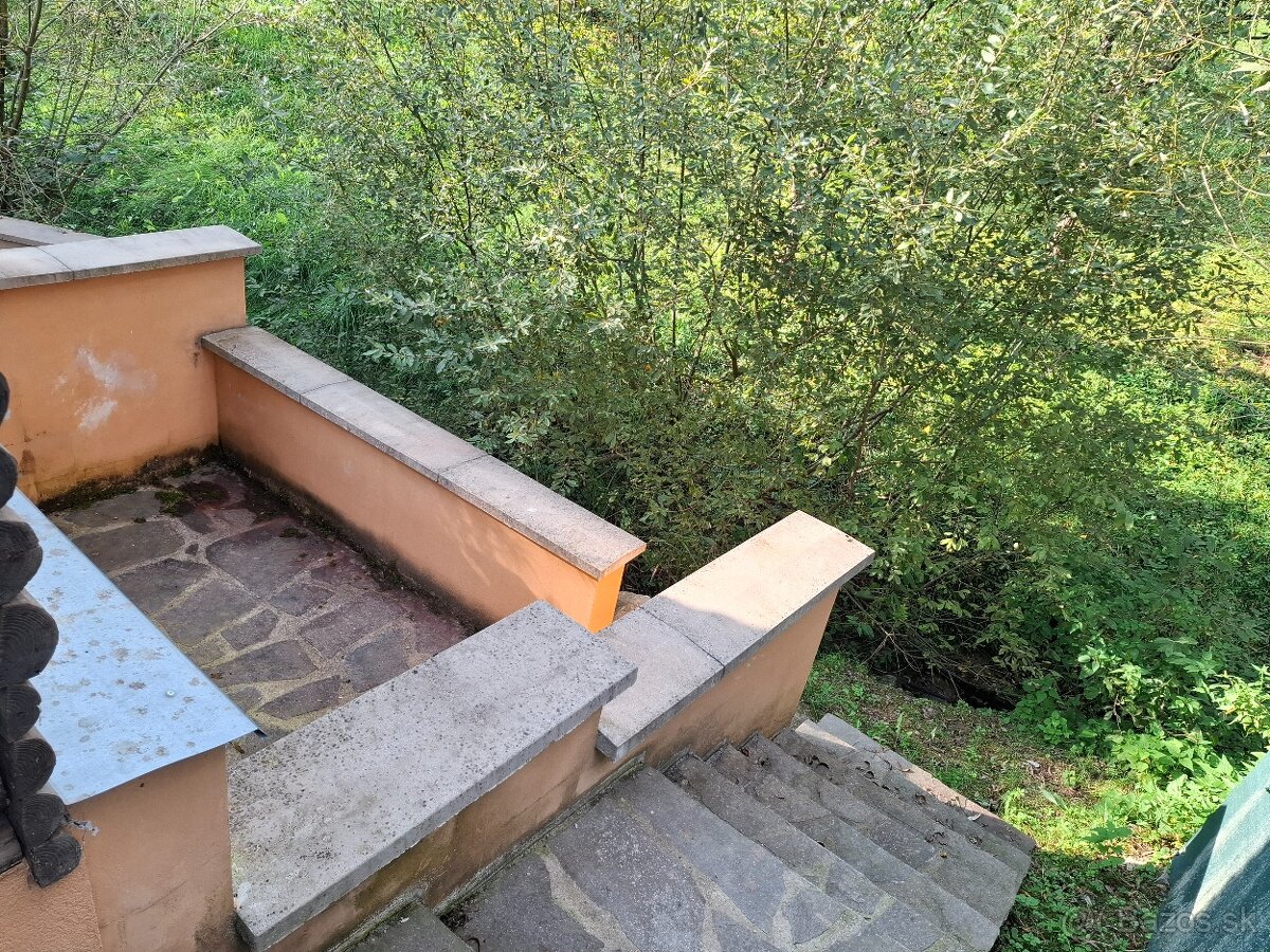 Chata s pozemkom - Hnúšťa Majer - 17