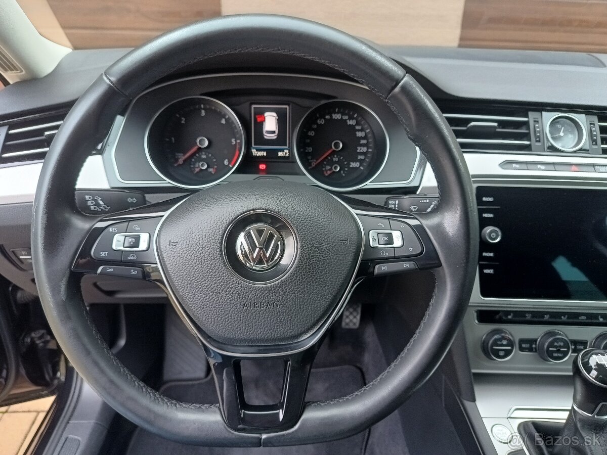 Volkswagen Passat Variant 2.0 TDI M6 Nové rozvody - 17