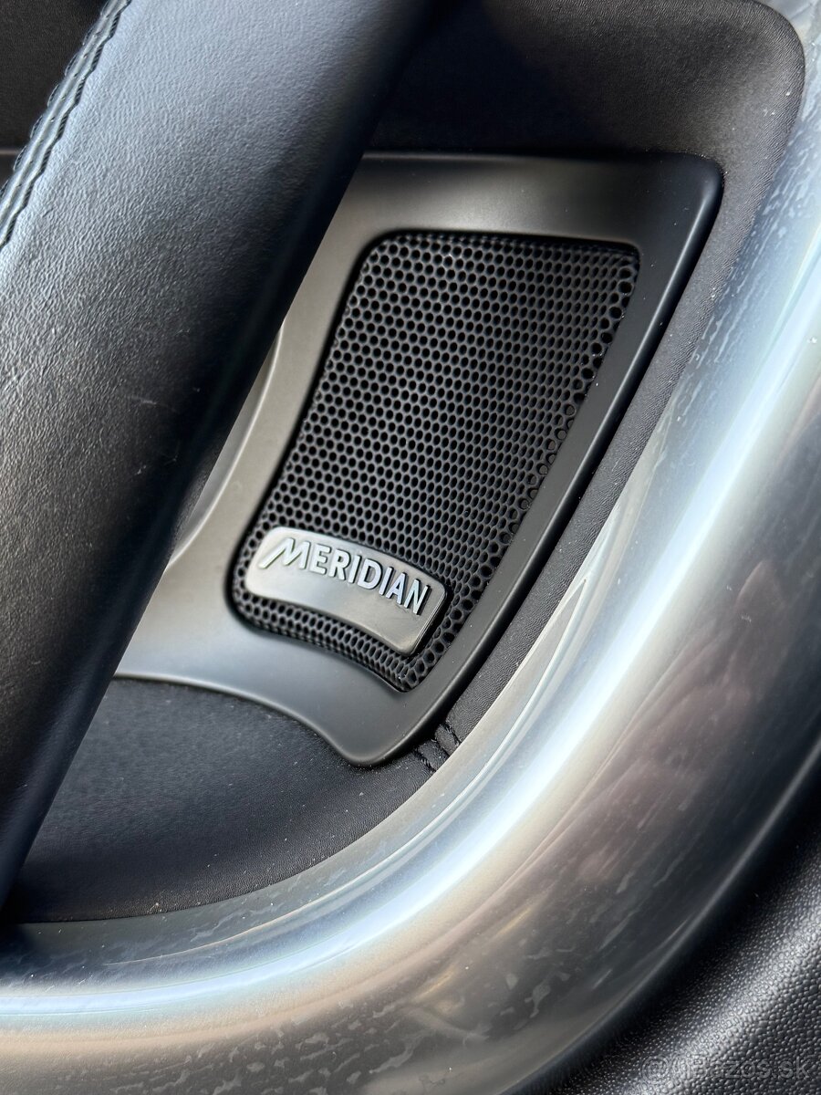 Land Rover Discovery Sport - 17