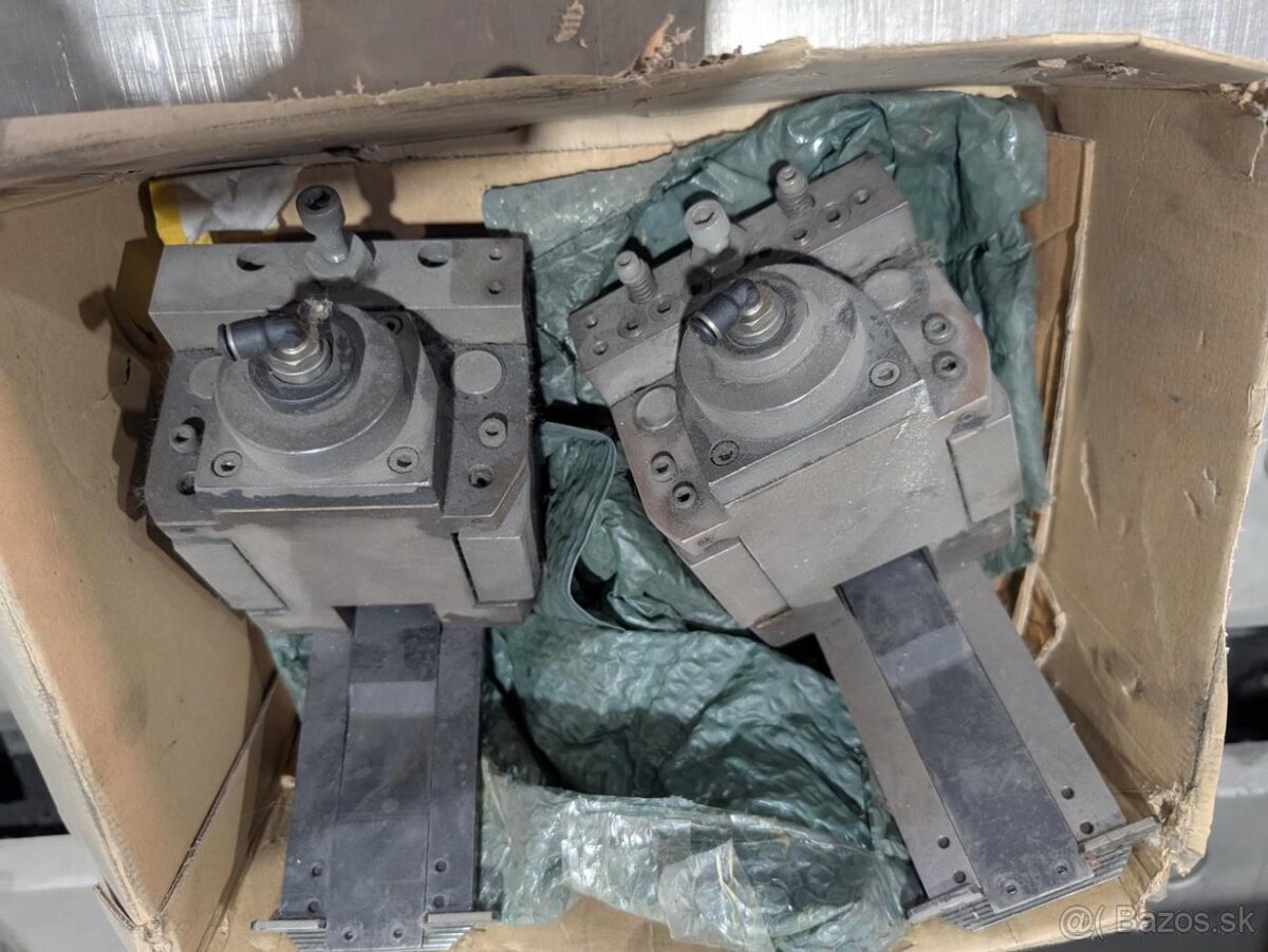 Vysekávací lis ERMAK CPP 1270x30 (7963) - 17