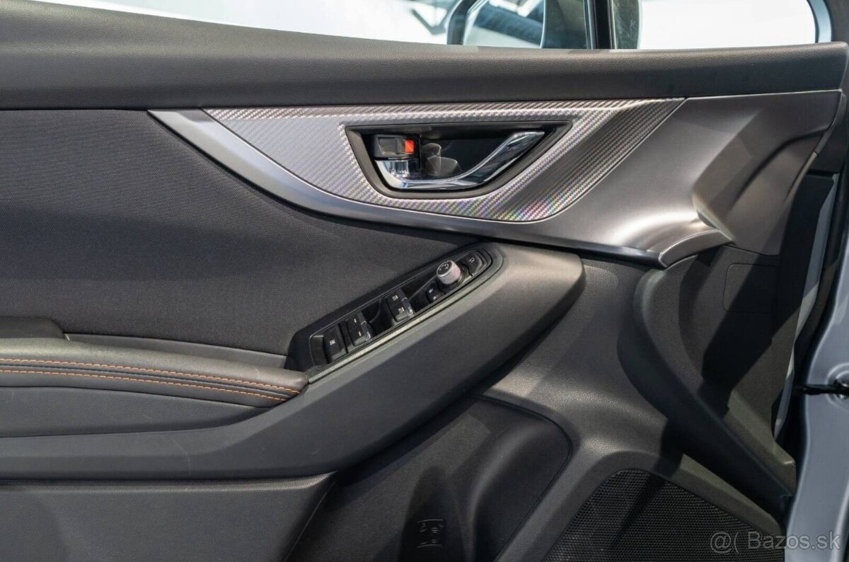 Subaru XV 2.0i e-Boxer mHEV Lineartronic AWD Style - 17