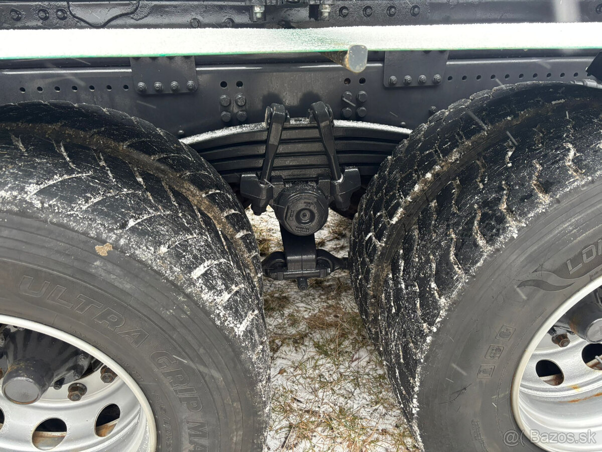 Scania G500 6x4 Lesovoz hydraulicka ruka Epsilon - 17