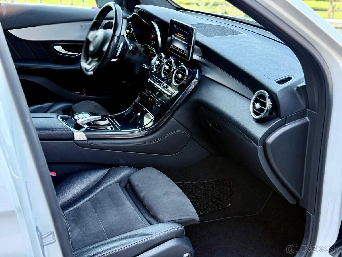 Mercedes-Benz GLC 220d 4Matic AMG - 17