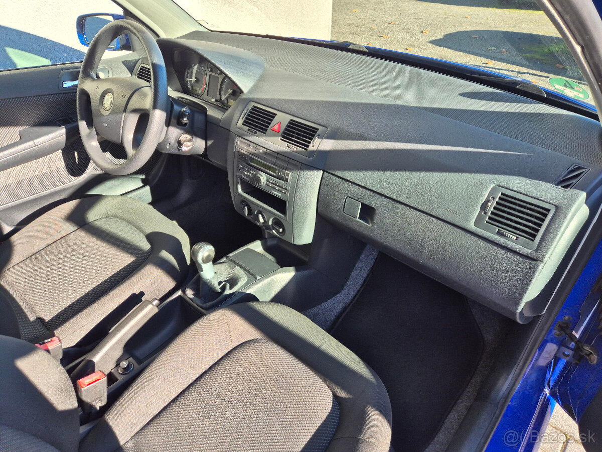 Škoda Fabia 1,4 i 16V Klima ASR 108Tis.Km 74.000Kč - 17