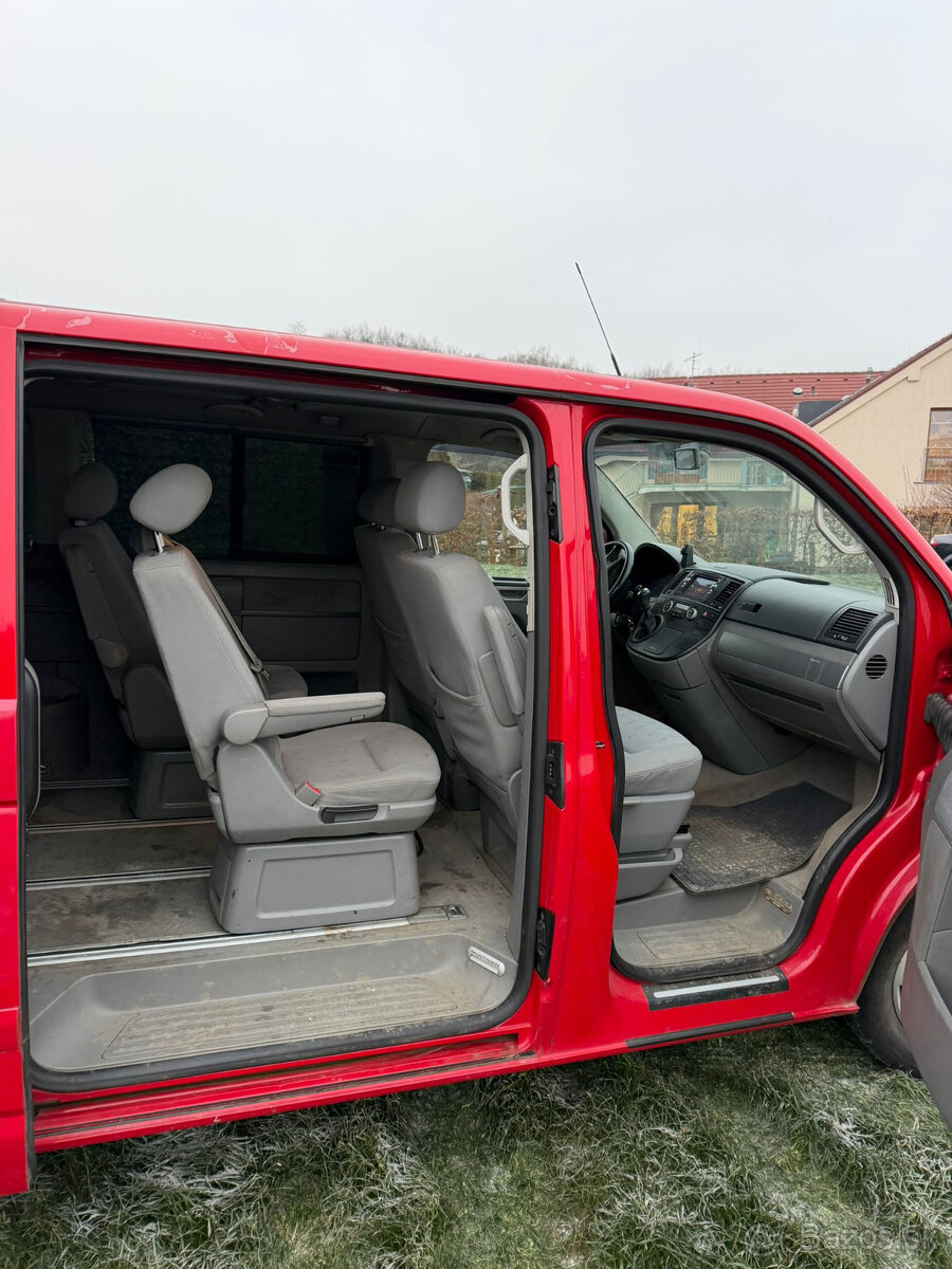 Volkswagen Multivan 2.5 TDI | 7 míst | Webasto | Bez koroze - 17