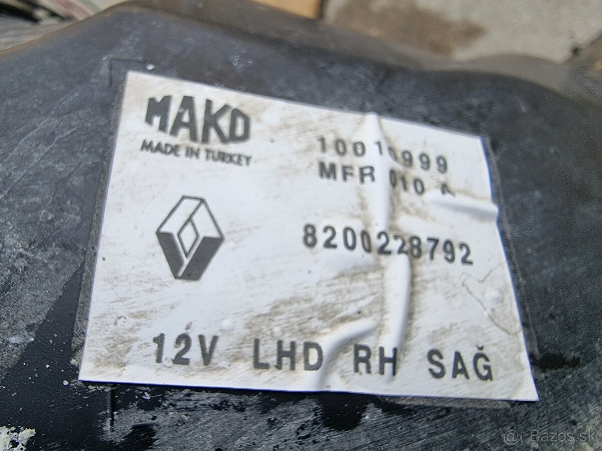 renault thalia 1 predný nárazník - 17