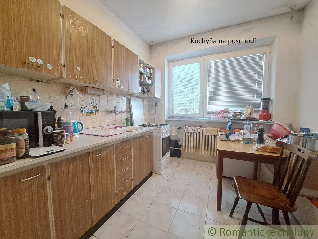 Poschodový dvojgeneračný dom so suterénom a veľkou záhrado - 17