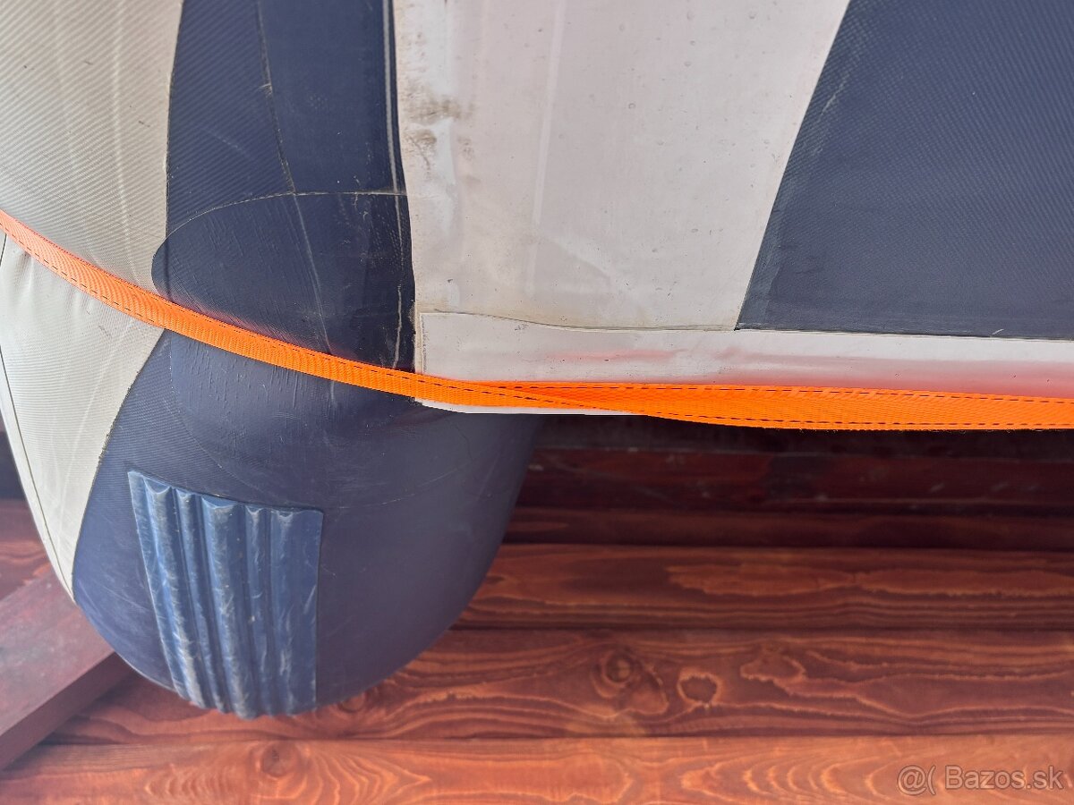 Honda Honwave 360 gumený čln s benzínovým a elektro-motorom - 17