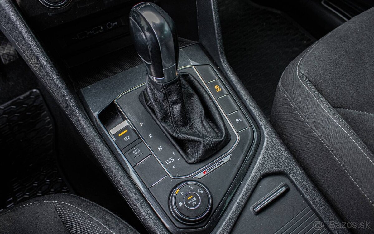 Volkswagen Tiguan 2.0TDI R-Line SCR 240k 4motion 176kW - 17