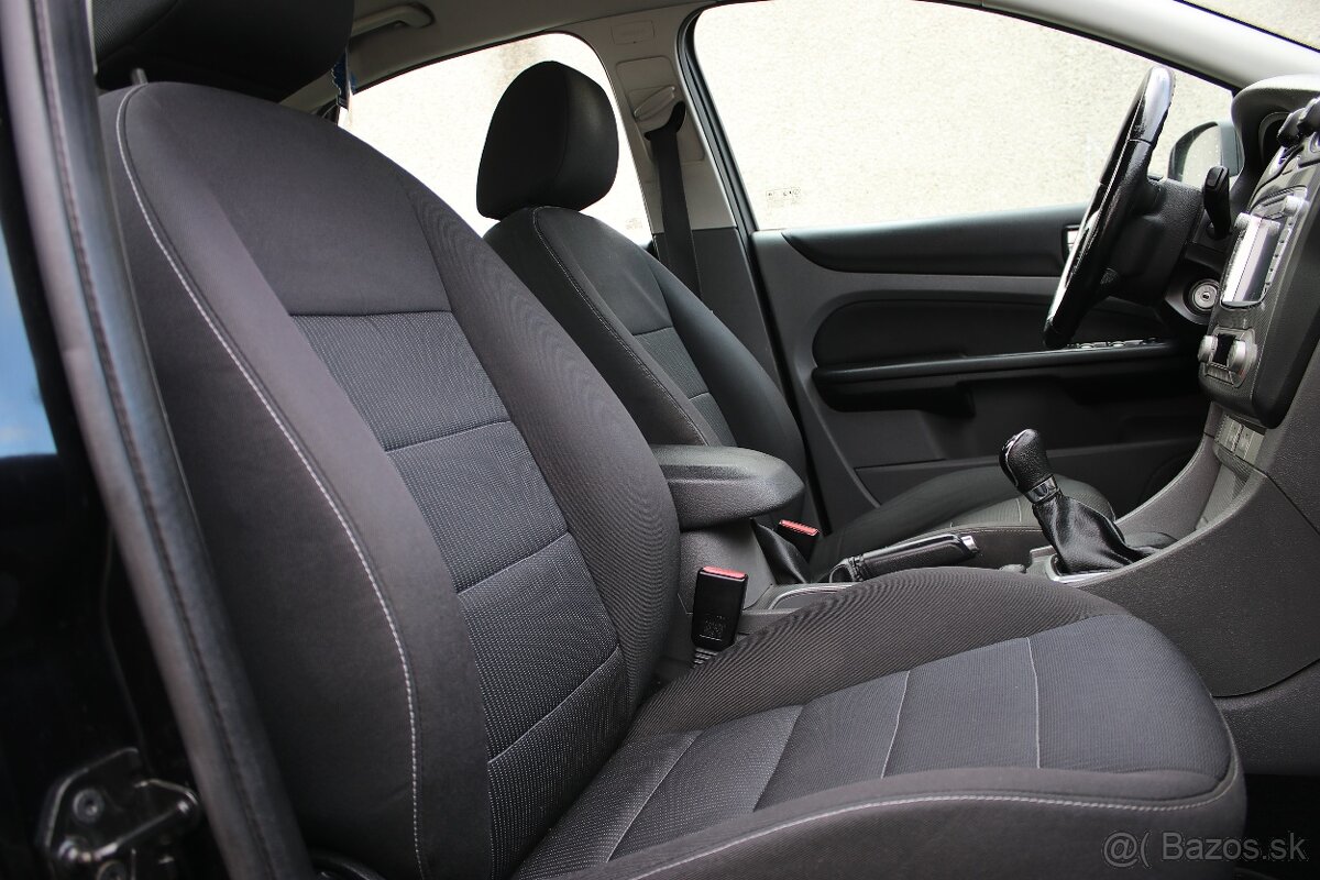 FORD FOCUS 1,6i BENZÍN 74KW/101PS - 17