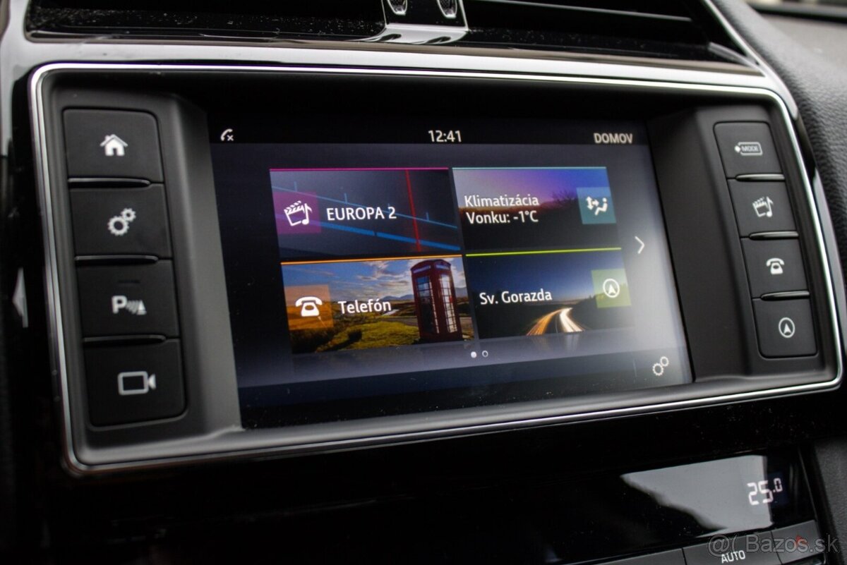 Jaguar F-Pace 2.0D 132kw 4x4 AT/8 2018 - 17