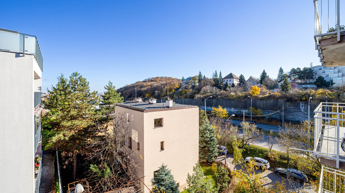 Príjemný 2 izbový byt s parkovaním a balkónom, Bratislava - - 17