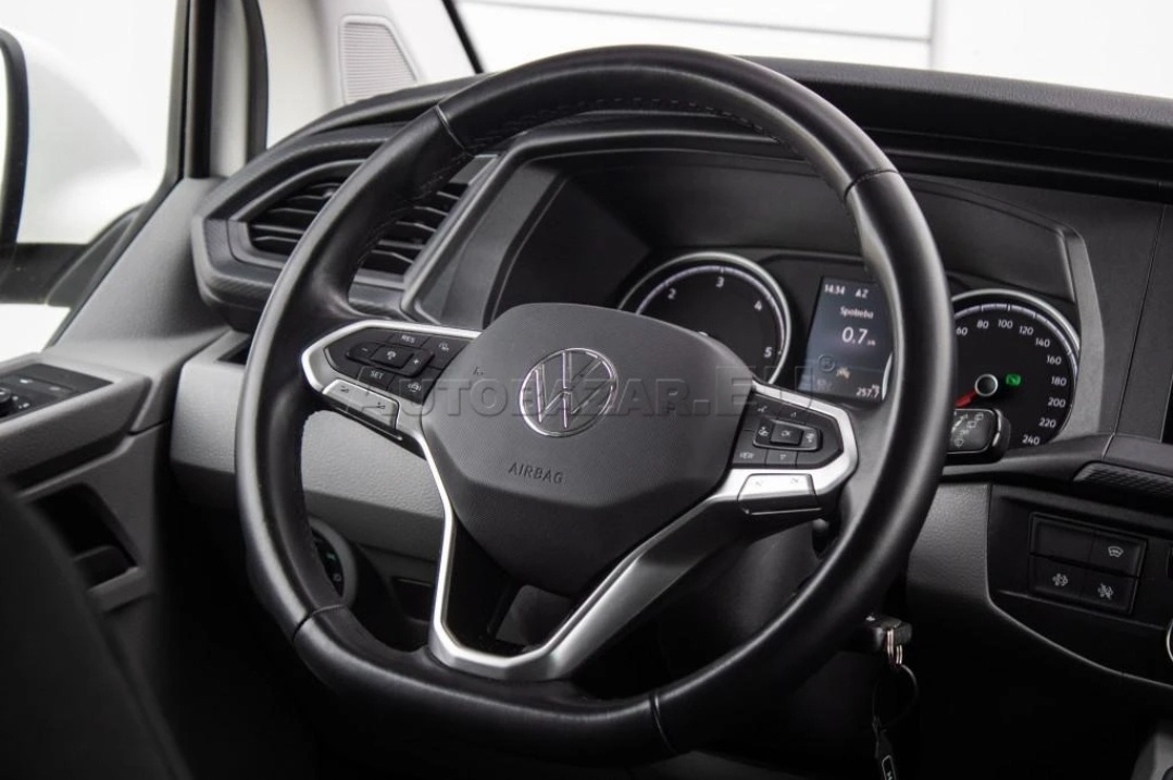 VW Volkswagen caravelle T6 multivan transporter - 17