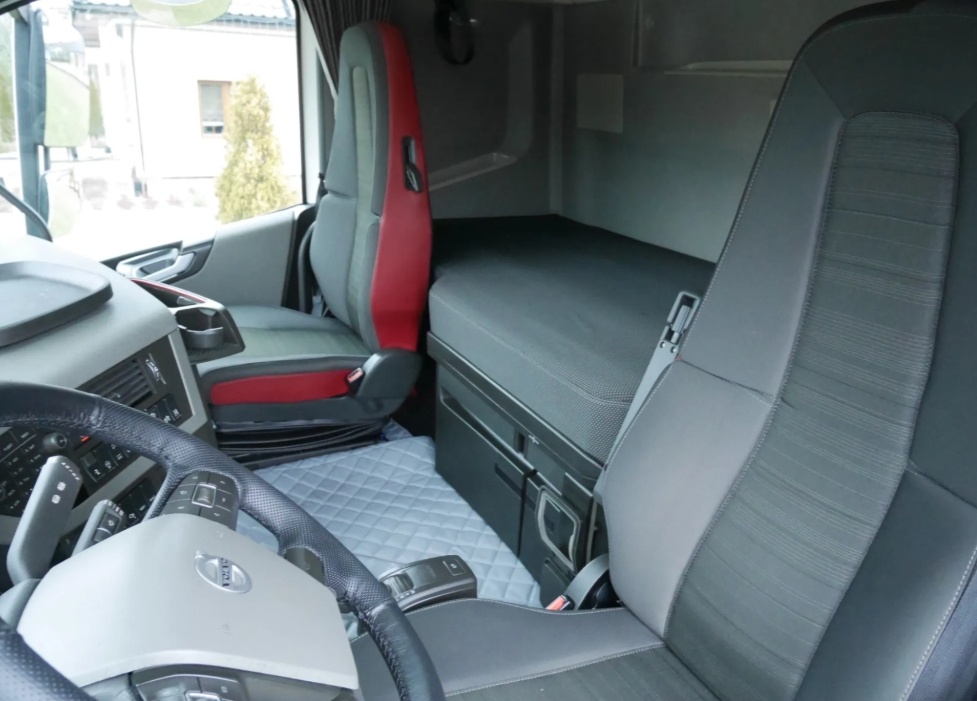 9586 - Volvo FH4 460 - 6x2 - Nosič kontejnerů – EURO 6 - 17