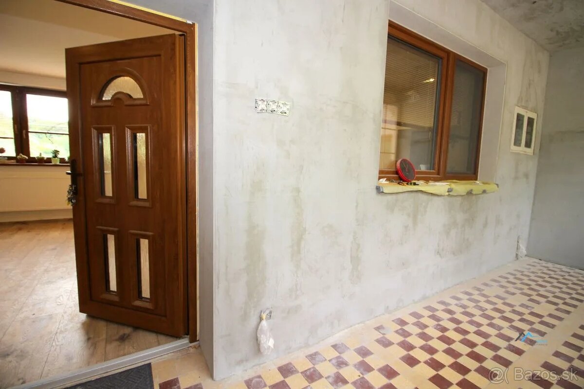 Vidiecka usadlosť na samote s lesmi- Malá Hradná - 17