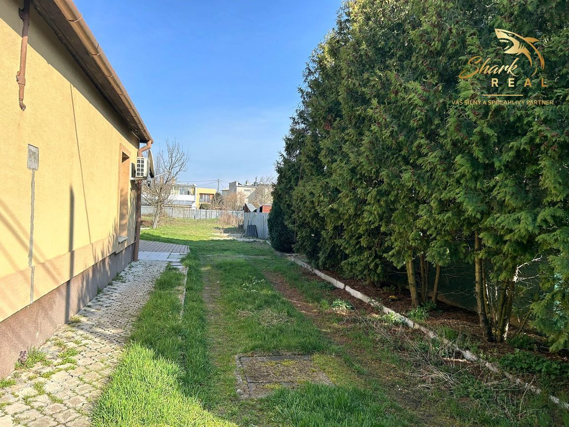 RODINNÝ DOM V TICHEJ LOKALITE TREBIŠOVA ZNÍŽENA CENA - 17