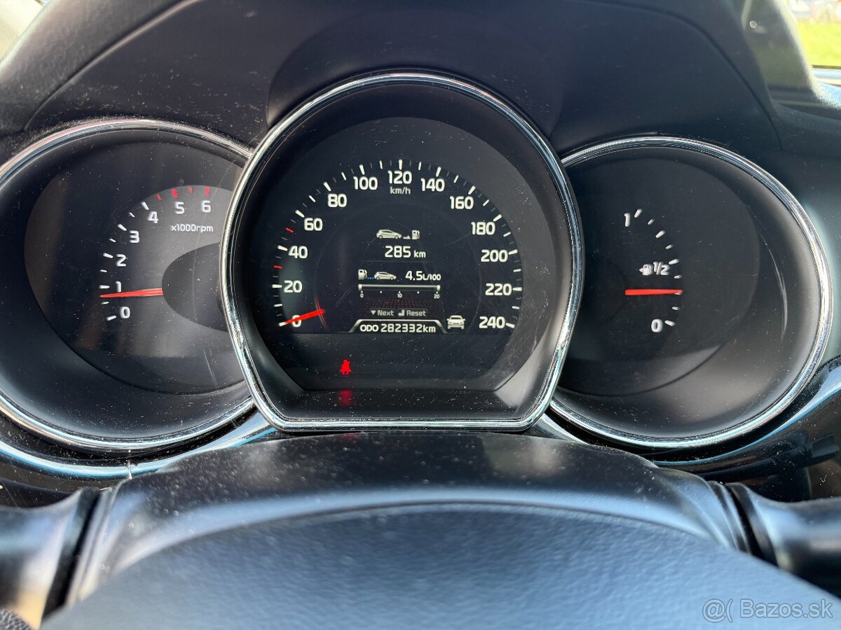 Kia Ceed 1.6 CRDI EX/Gold,94kw.M6.5d. Kupene v SR. - 17