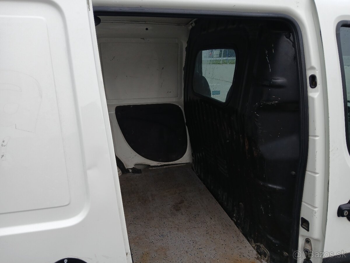 Fiat Doblo 1.9jtd 77kw cargo model 2008 - 17