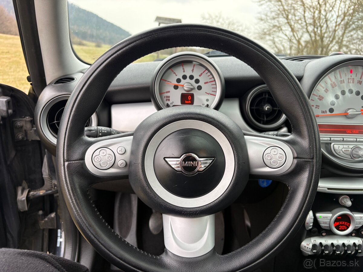 MINI cooper D R56 1,6 diesel 80kw - 17