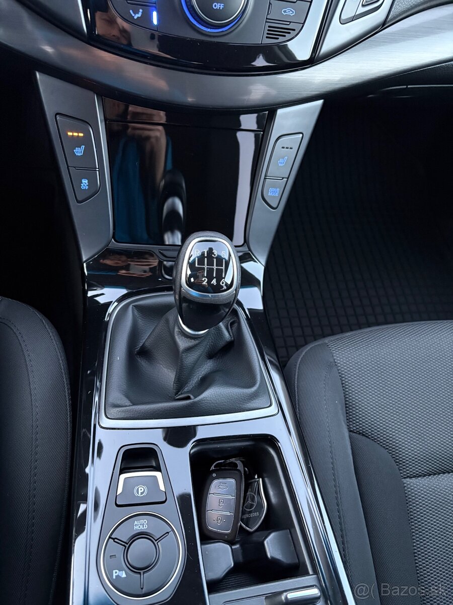 Hyundai i40 CW 1.7 CRDi - 17