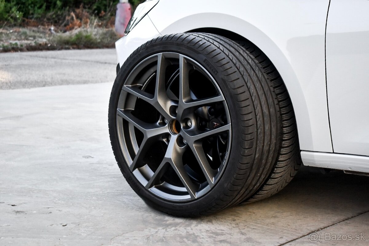 🚗 CUPRA Leon 1.5 TSI DSG BEATS Audio - 17
