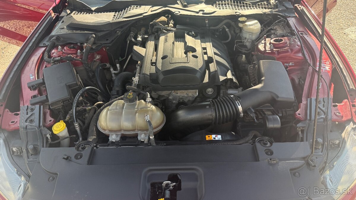 Ford Mustang 2.3 EcoBoost A/T - 17