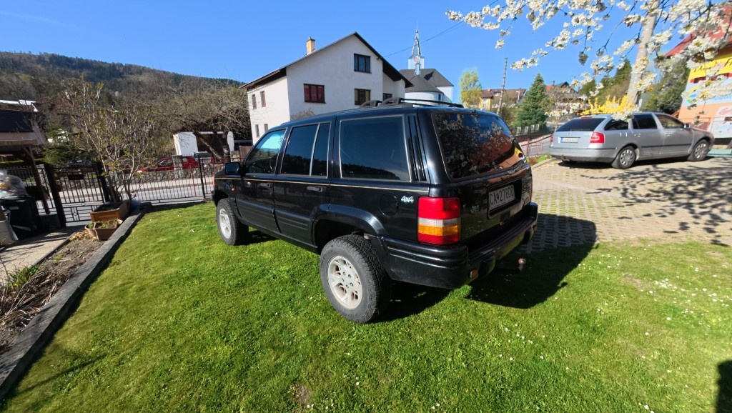 Jeep Grand Cherokee 5.2 Limited - 17