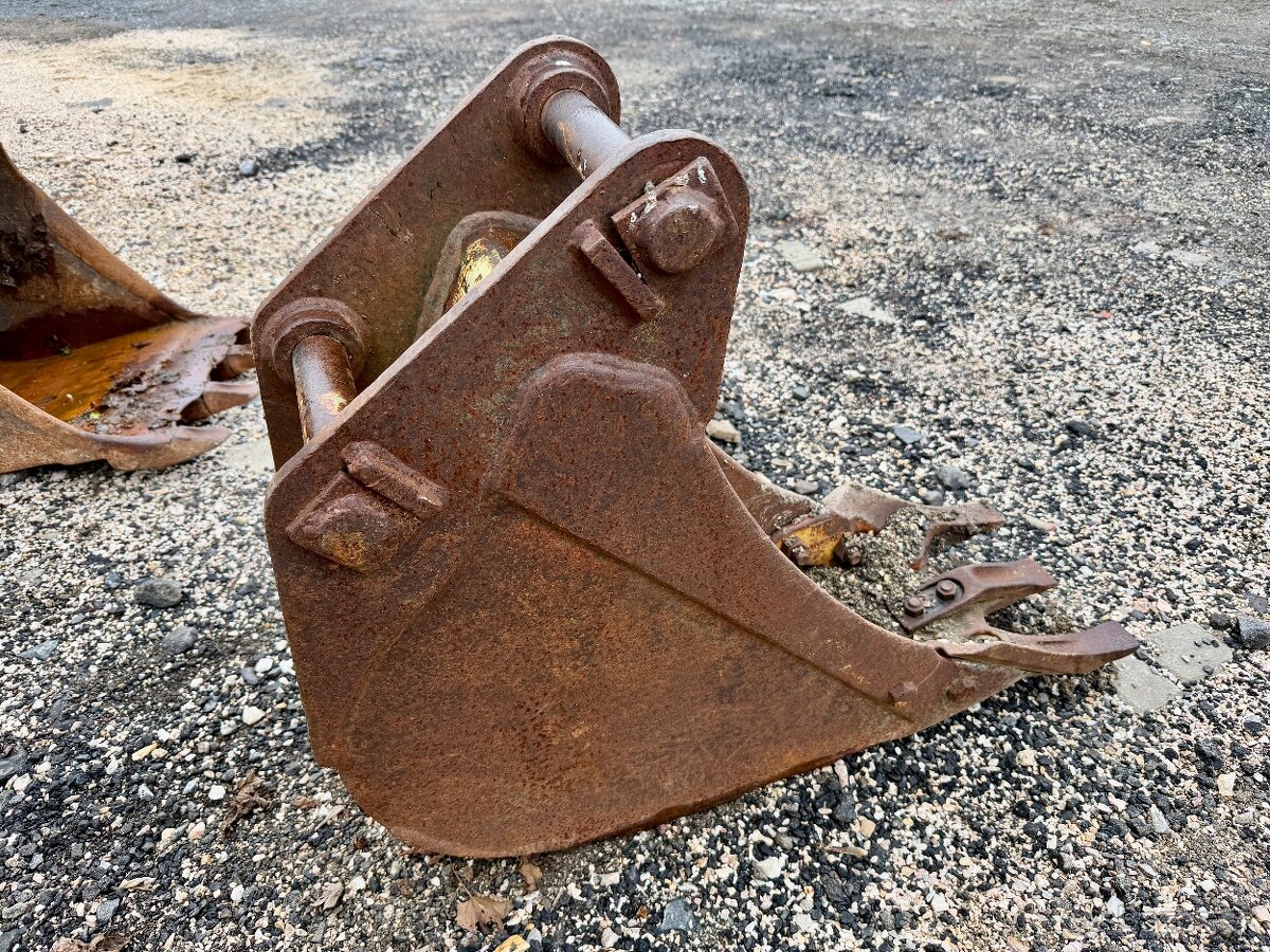 Rýpadlo – nakladač TEREX 860 Turbo SX 4x4 - 17