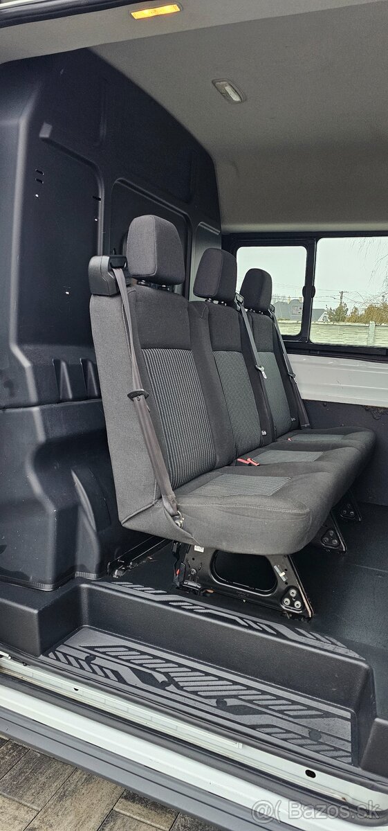 Ford Transit 2.0 TDCI 130K L3H2 6- Miest LED-Navi- Ťažné - 17