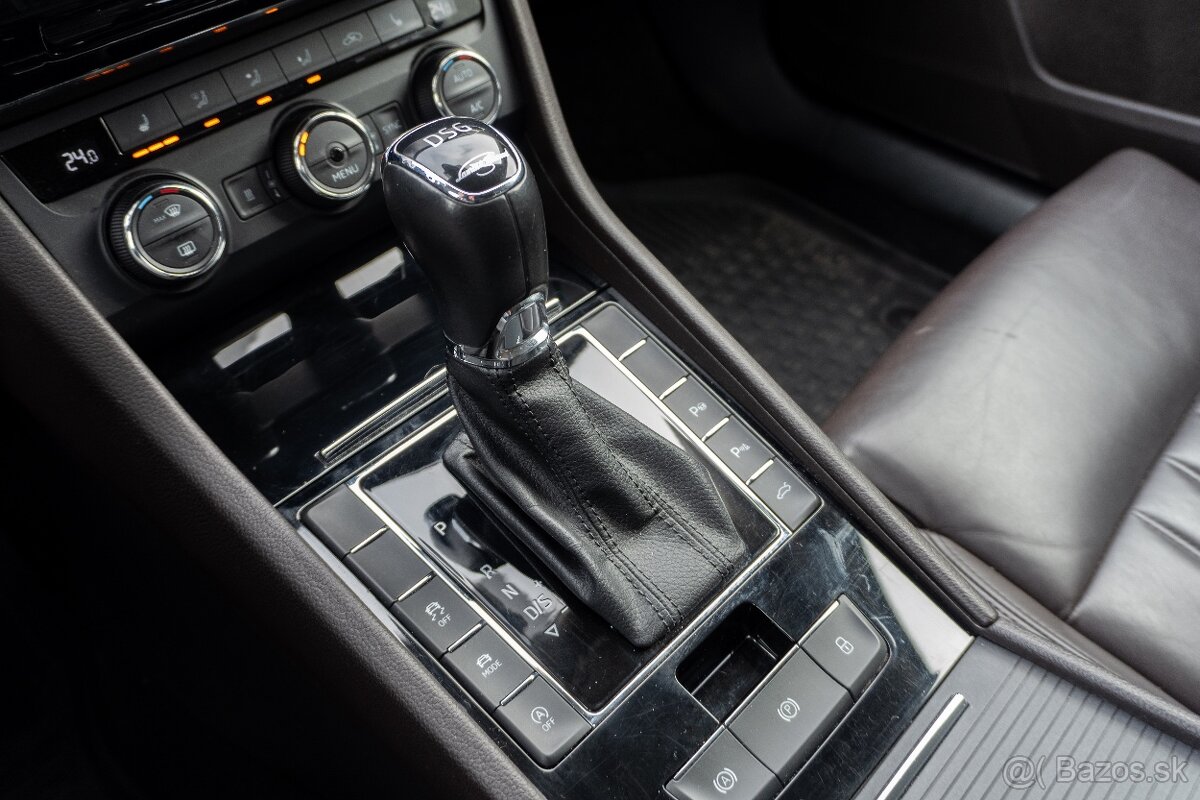 Škoda Superb 2.0 TDI Laurin Klement - 17