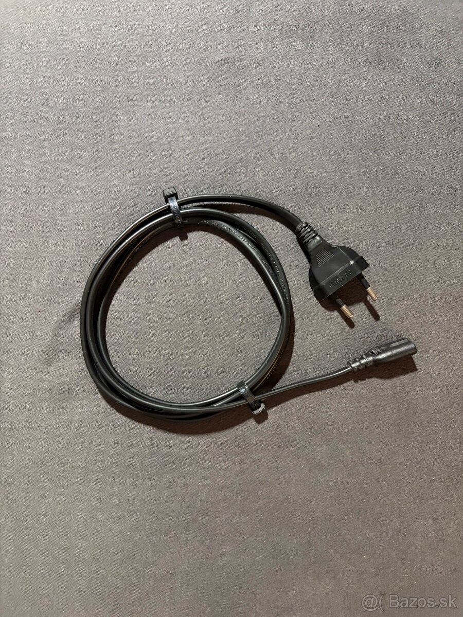 Predám PlayStation 4 Slim 500 GB - 17