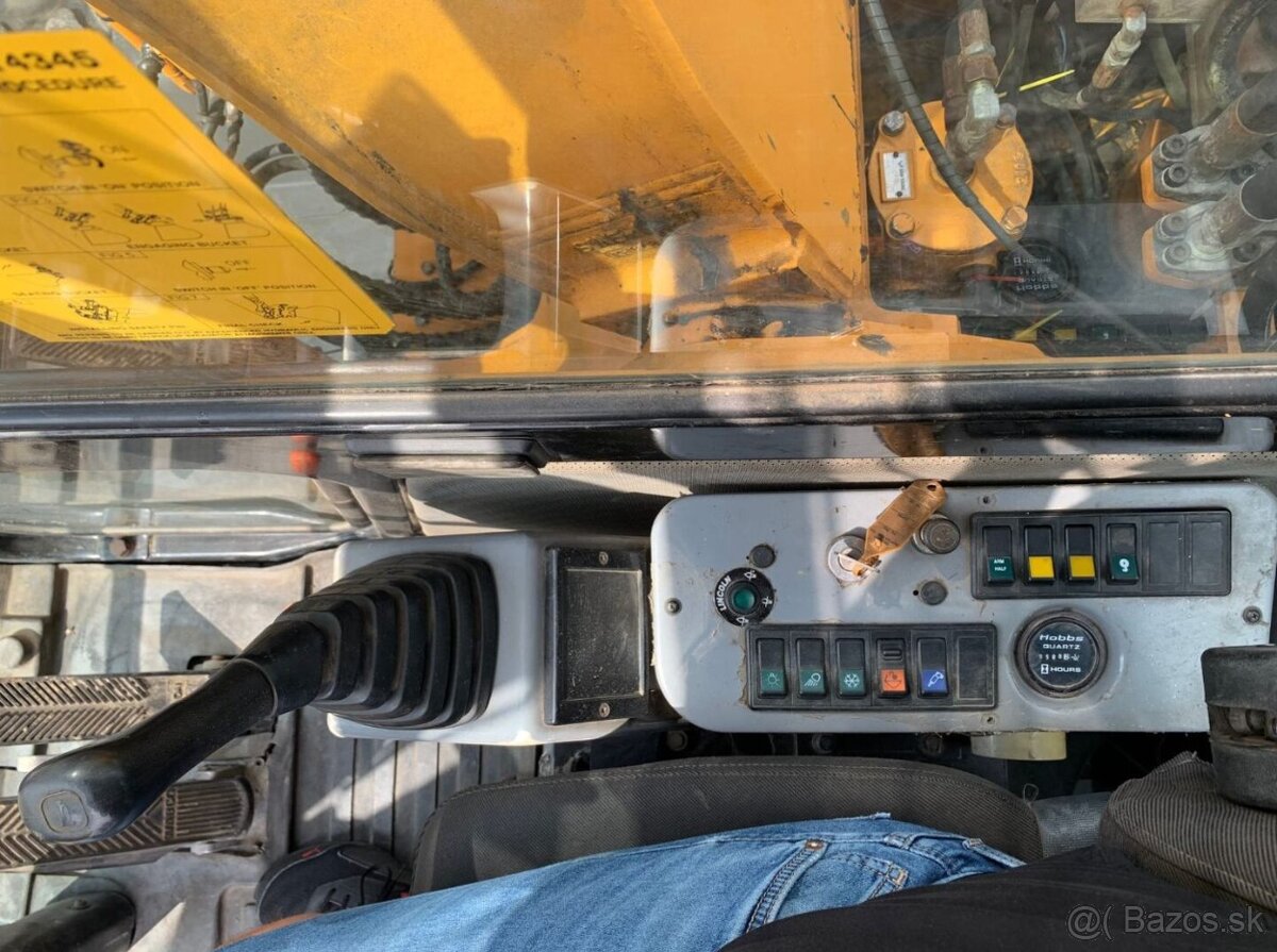 Hyundai ROBEX 170W-3. - 17